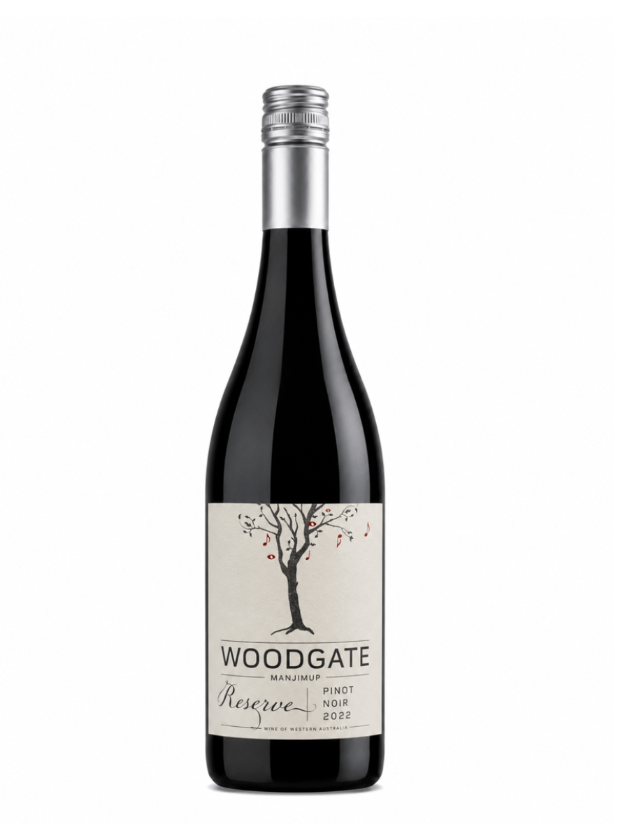 woodgate pinot noir wine bottle