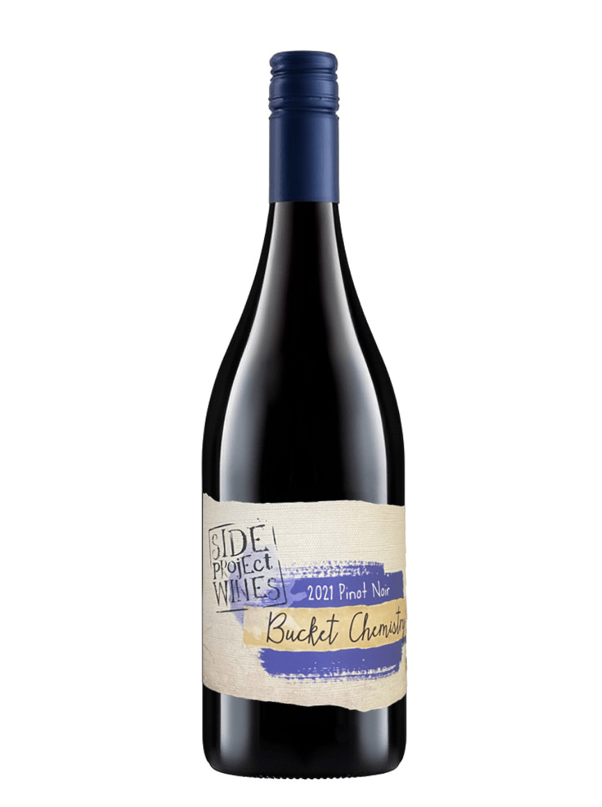 fairbrossen pinot noir 2021wine bottle, new picture of the bottle.