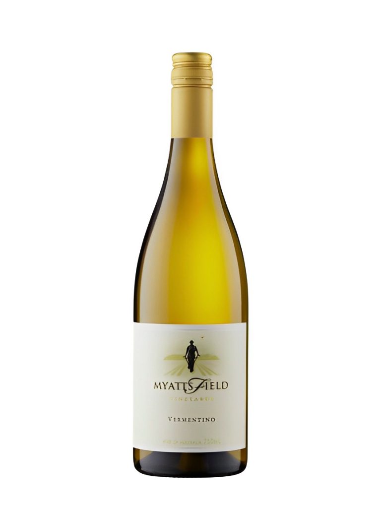 bottle of Woodgate Wines Vermentino 2021