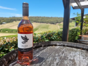 picture of plume estate rose, perth hills wine region. Perth wine deals