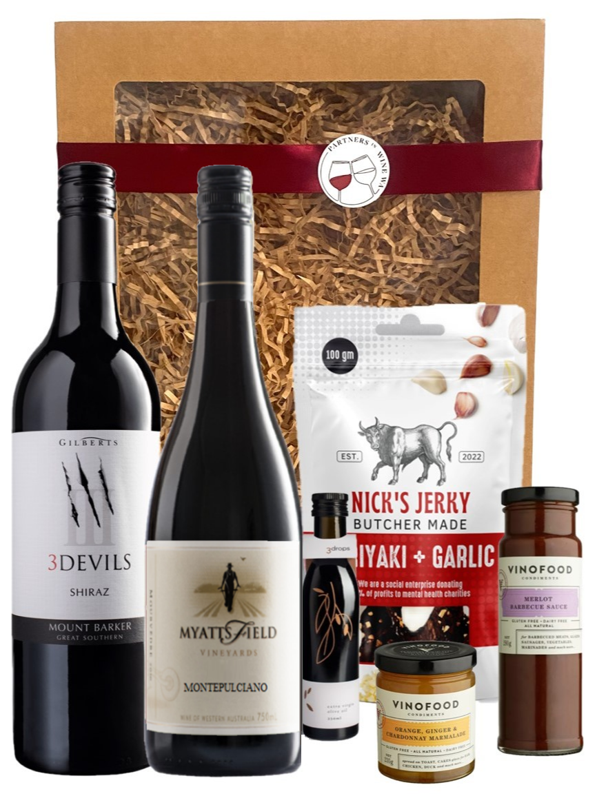 red wine gift pack with a bottle of shiraz from Gilberts winery and a Myattsfield Montepulciano.