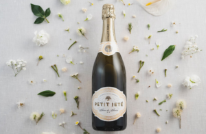 Picture of Petit Jete sparkling, howard park wines, margaret river. Wine delivery near me.