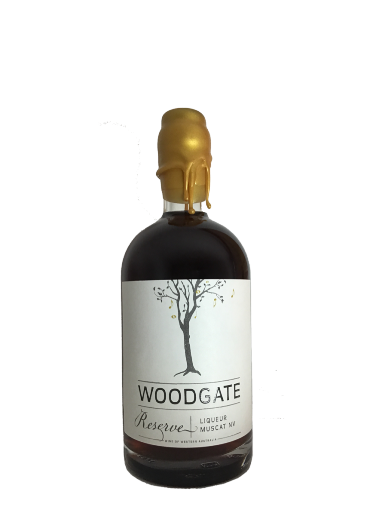 bottle of woodgate wines reserve muscat